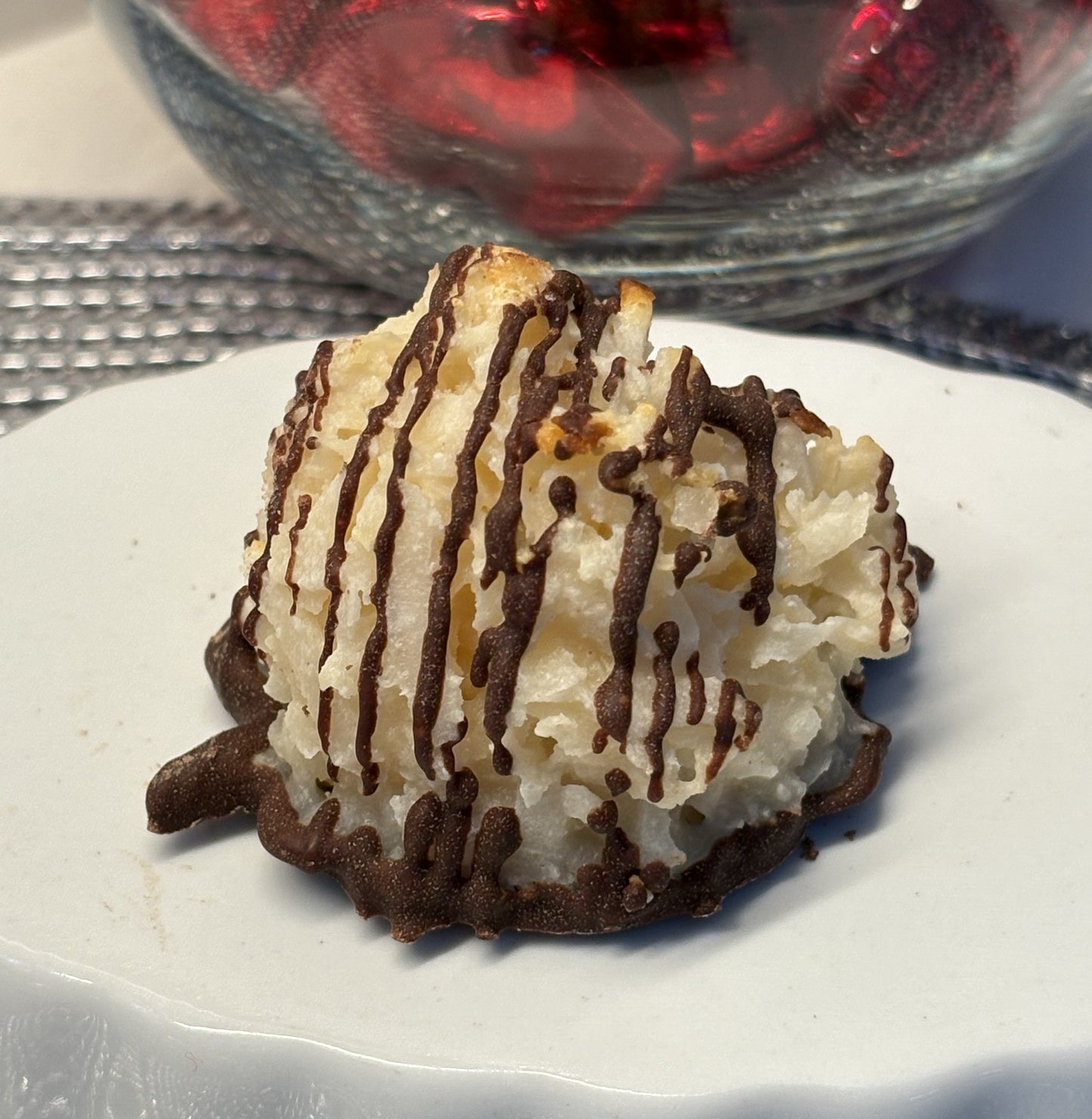 Coconut Macaroon with Chocolate