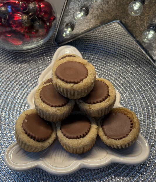 Mini Peanut Butter Cup Cookies (Bag of 6)